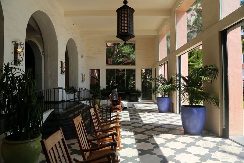 Oahu--The Royal Hawaiian a Luxury  Collection Resort Lobby (1).JPG
