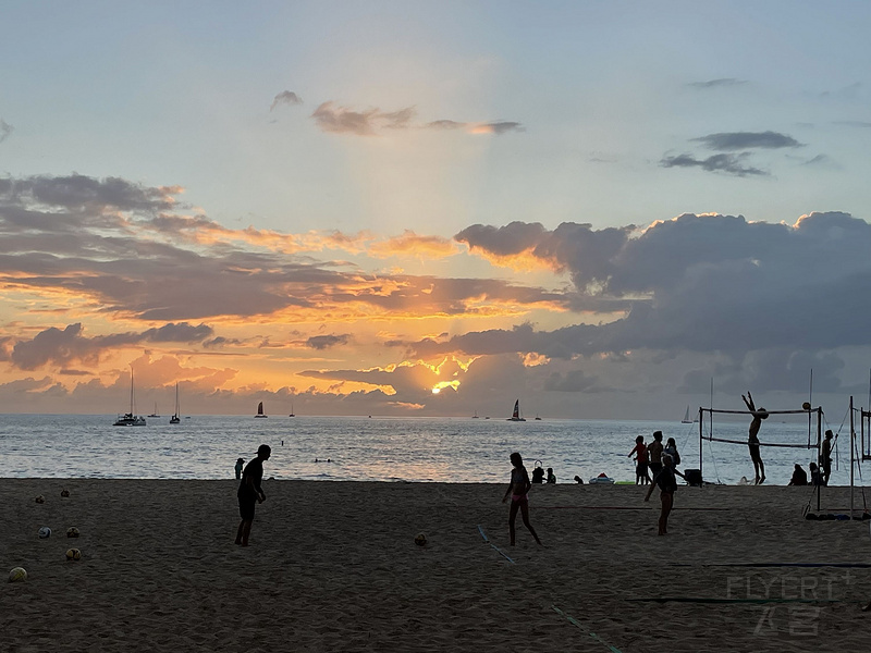 酒店海滩风景3.JPG