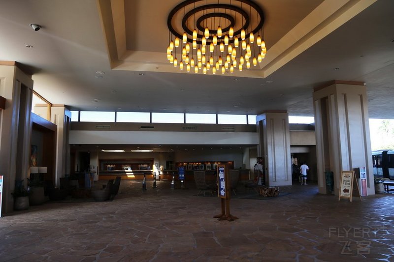 Big Island--Hilton Waikoloa Village Lobby (1).JPG