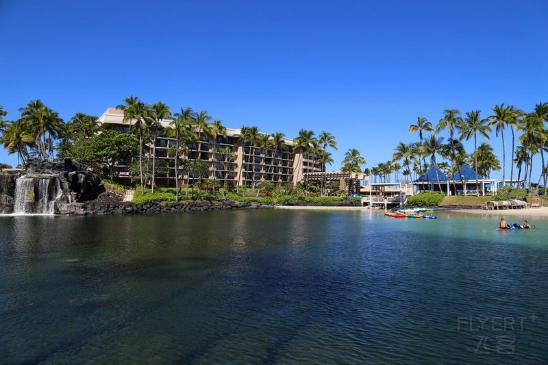 Big Island--Hilton Waikoloa Village Lagoon (8).JPG