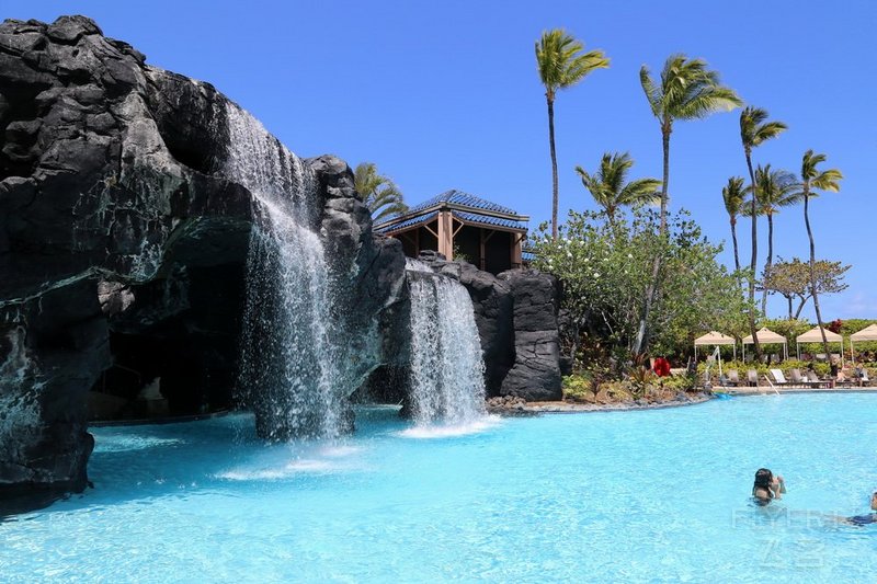 Big Island--Hilton Waikoloa Village Pools (5).JPG