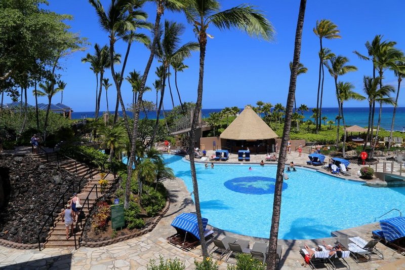 Big Island--Hilton Waikoloa Village Pools (1).JPG
