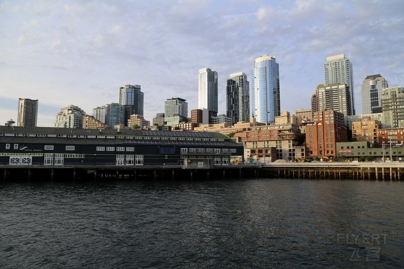 Seattle--Oceanfront (3).JPG
