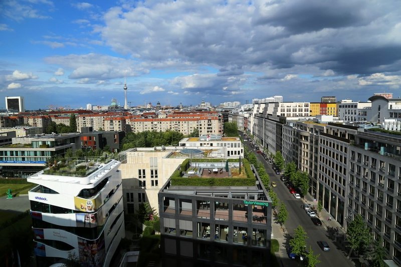 Berlin--Berlin Marriott Hotel Executive Lounge View (1).JPG