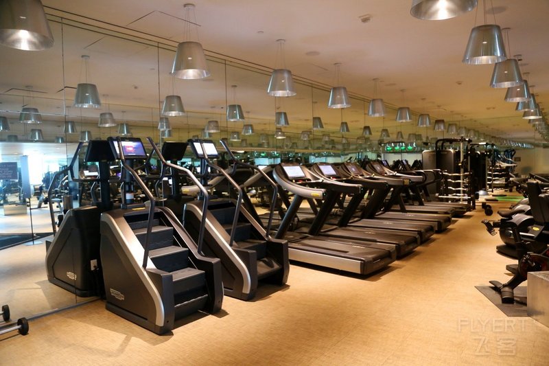 Los Angeles--SLS Hotel a Luxury Collection Hotel Beverly Hills Gym (1).JPG