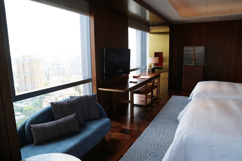 Xiamen--Waldorf Astoria Xiamen Room (6).JPG