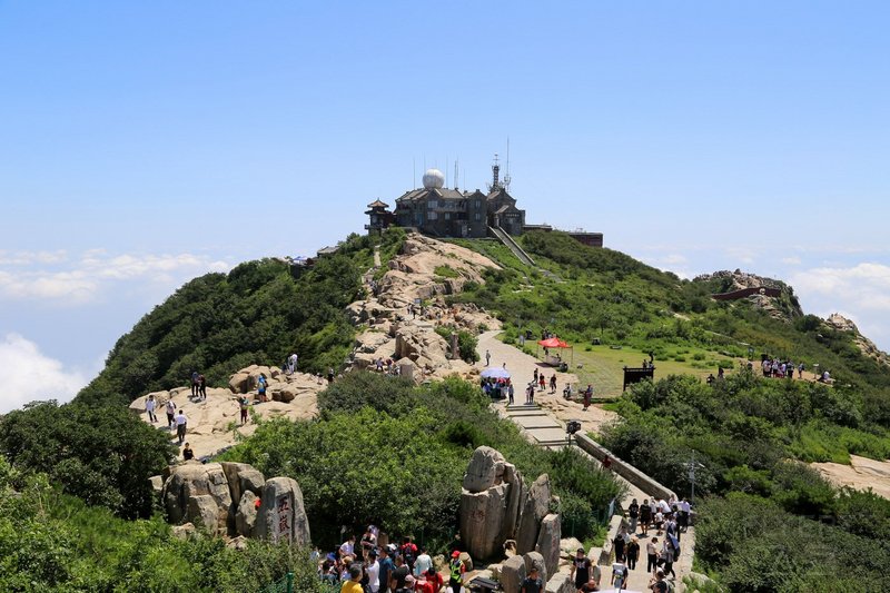 Mount Taishan (42).JPG