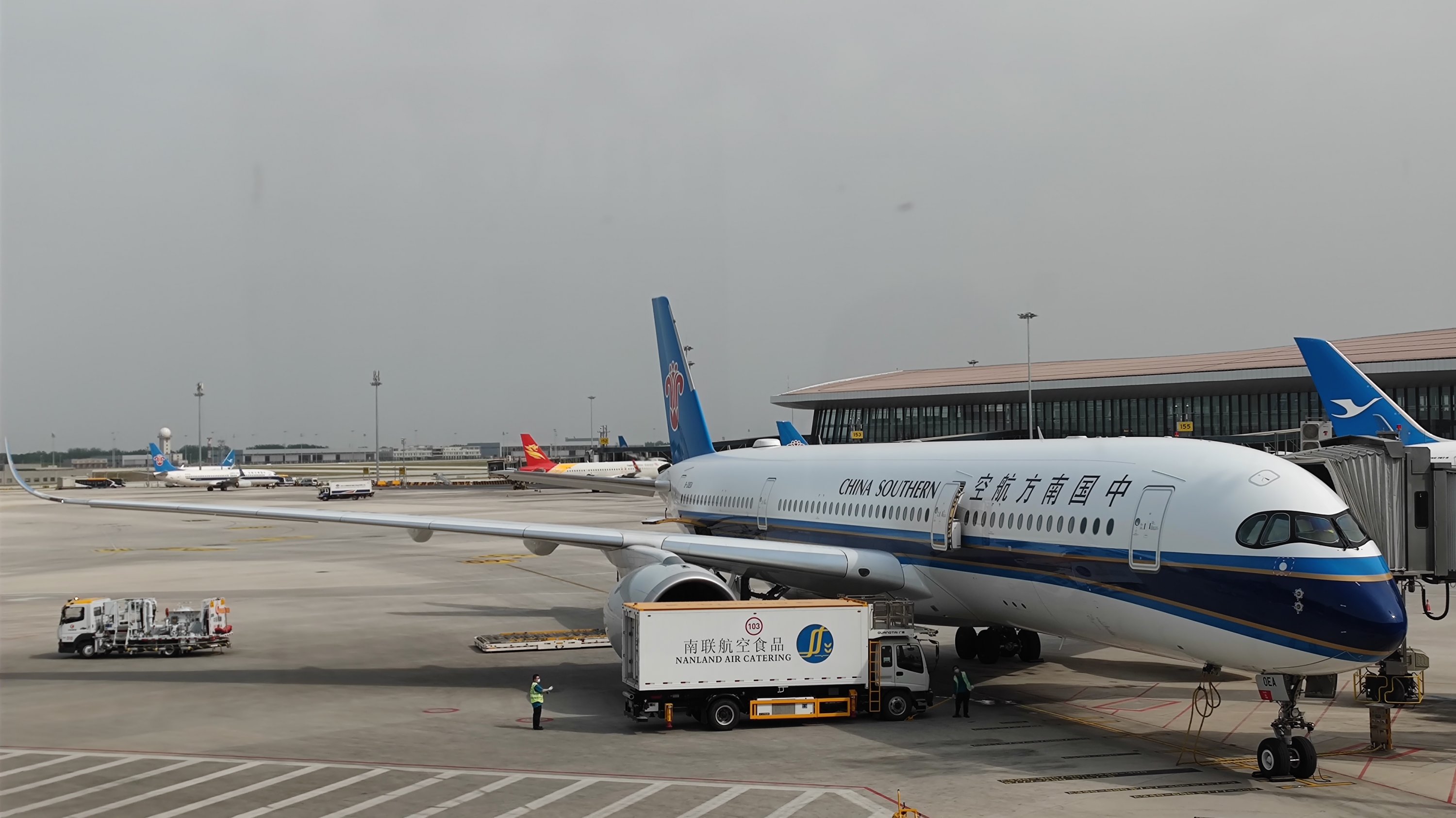 ȡһϵˮ China Southern Airlines A350-900 PKX-SHA