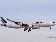 ䷹ϵС䣺淨<em>A340</em>ɻƺYUL-CDG