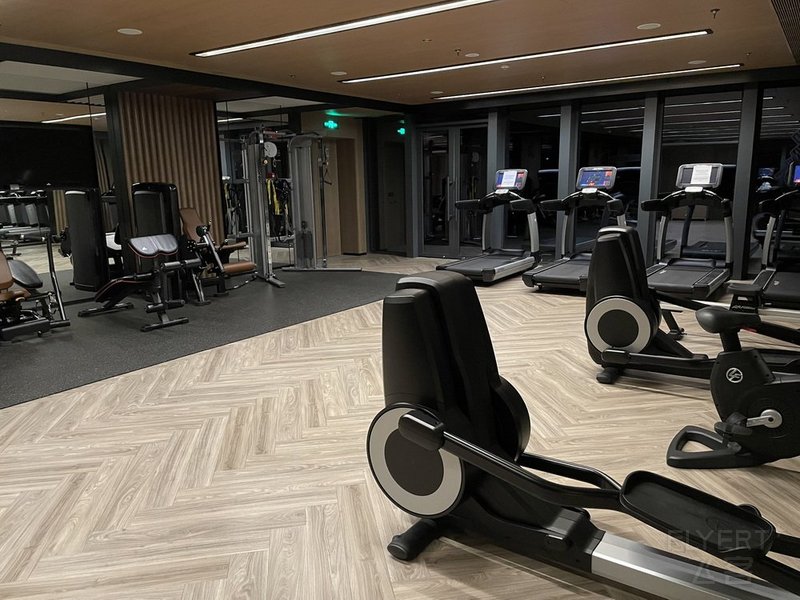 Xiamen--Renaissance Xiamen Resort and Spa Fitness Center Gym (1).JPG