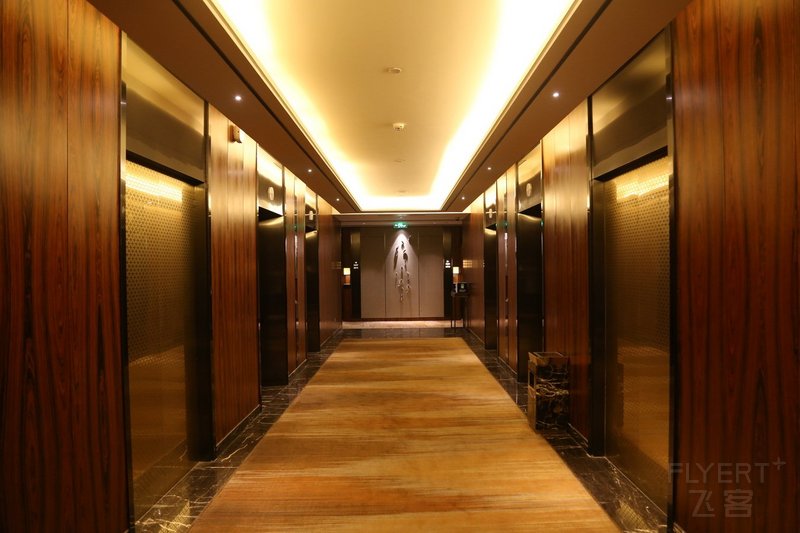 Fuzhou--Intercontinental Fuzhou Lobby (4).JPG