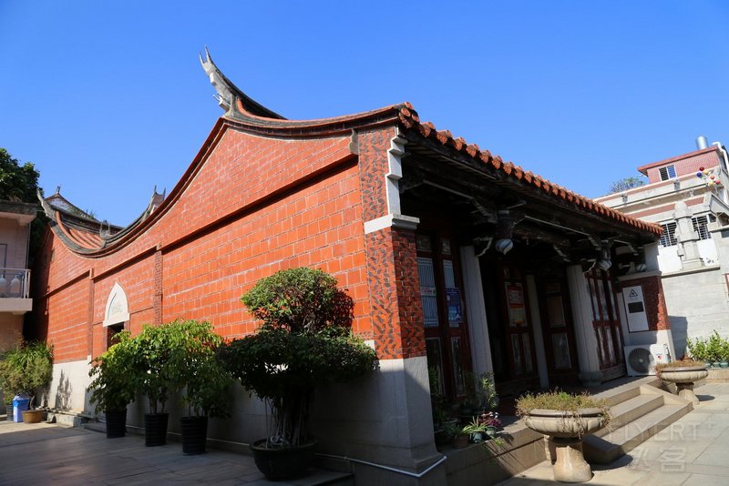 Quanzhou--Old Town Qingjin Temple (6).JPG