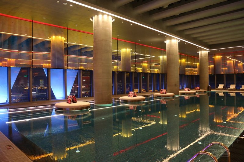 Xiamen--W Xiamen Hotel Pool (6).JPG
