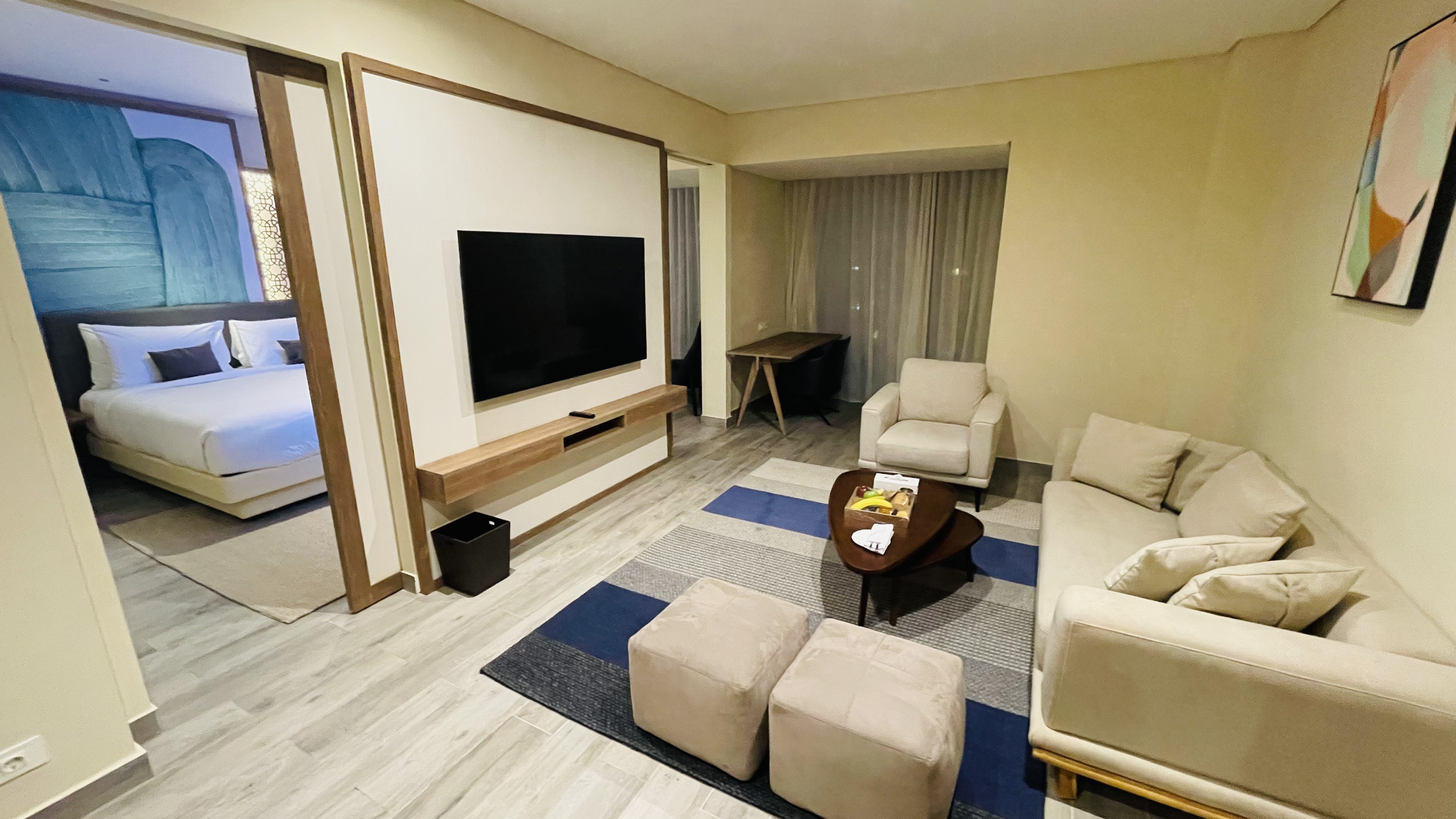 -Hyatt Regency Cairo West-Regency Suite with 1 Kind Bed