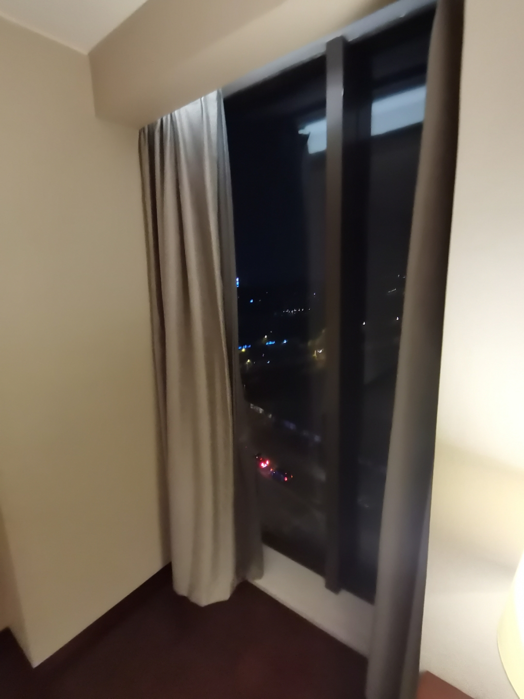 ҵ ϵ Ϻζϲ ׷