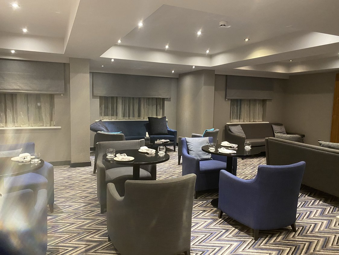 ׶ԶĻʹڼվƷ Crowne Plaza Felbridge