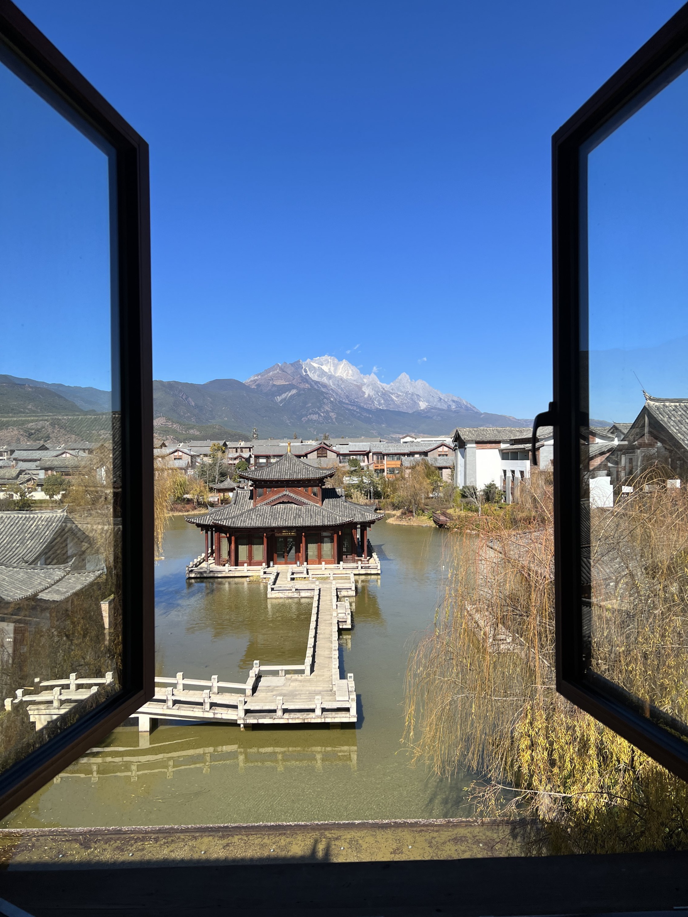 ïѡJinmao Hotel Lijiang׷ѩɽ