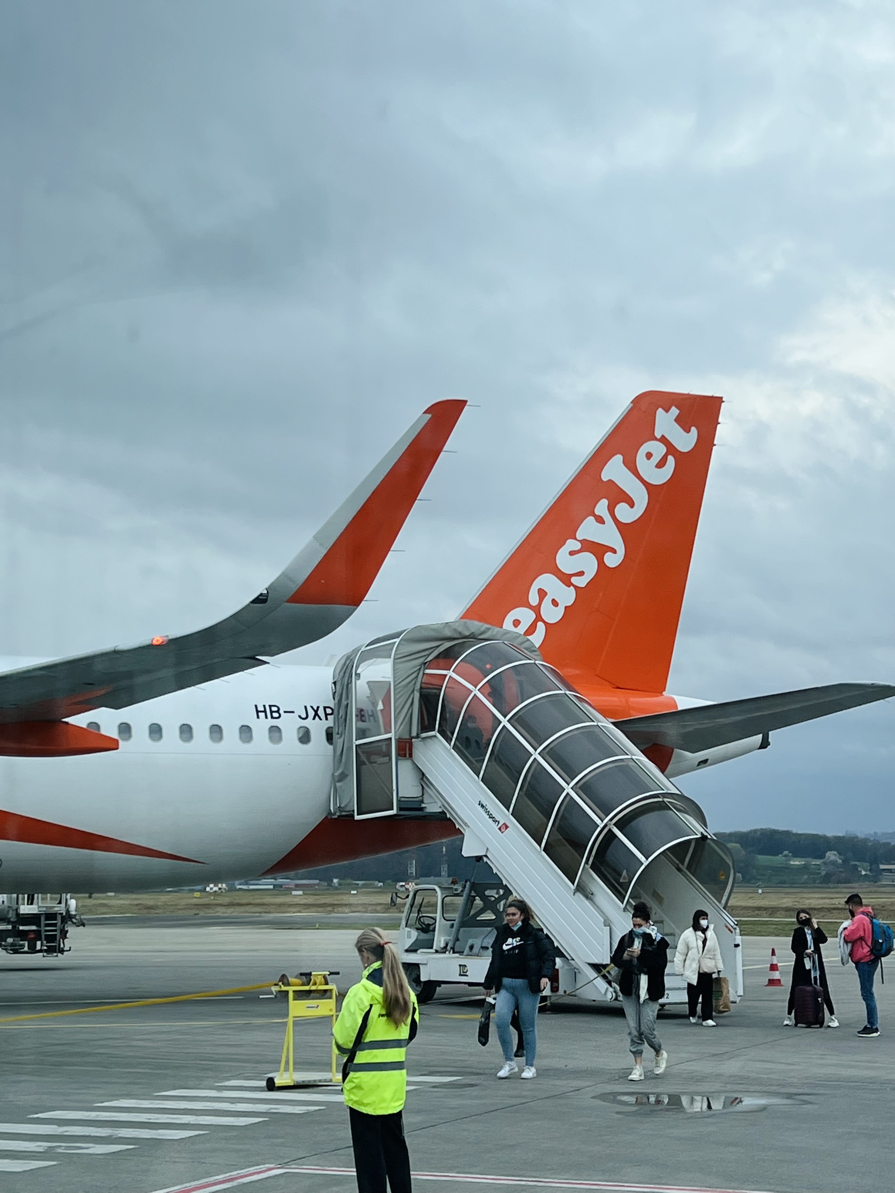 - Easyjet - -