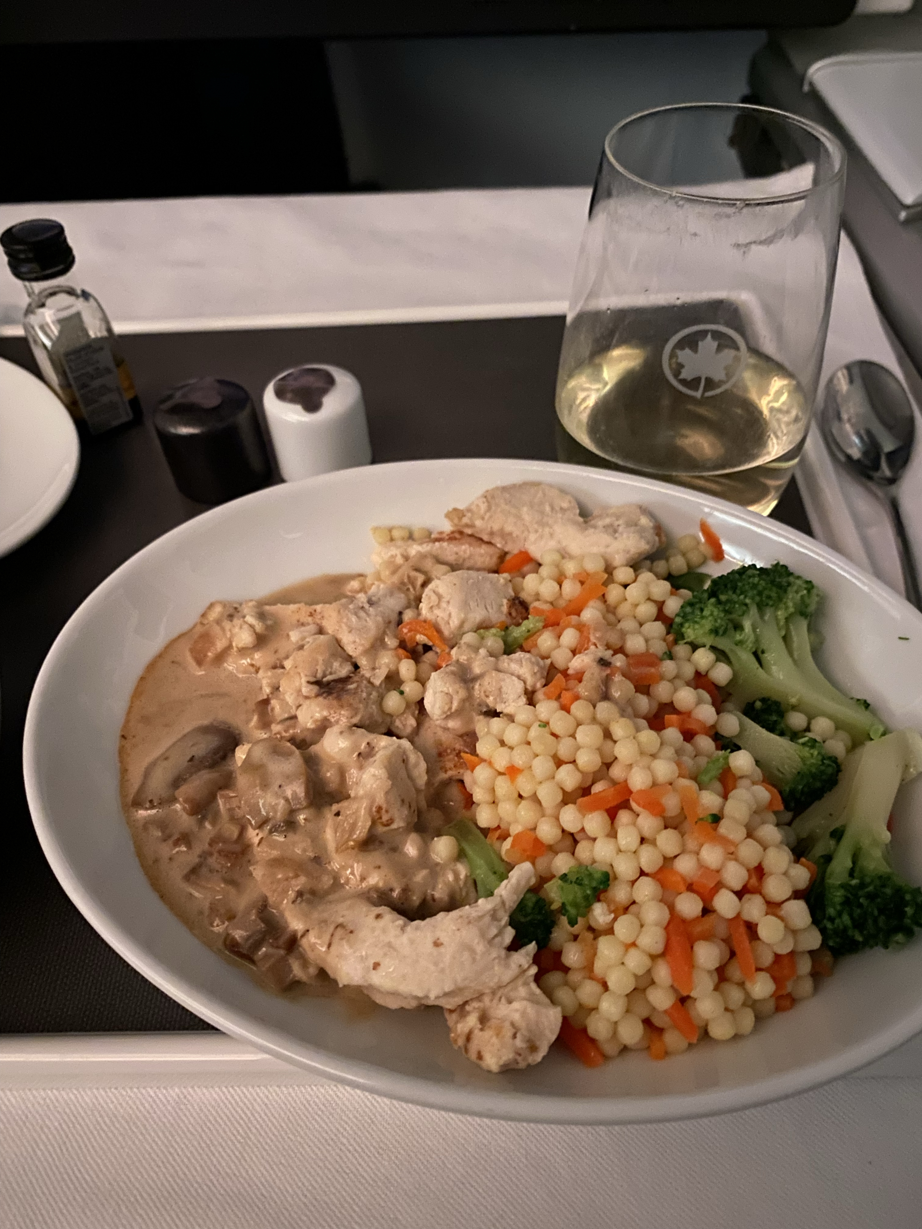 ˢ֮¸绪-׶--¸绪 ¸绪ҶϢ Air Canada Bistro 