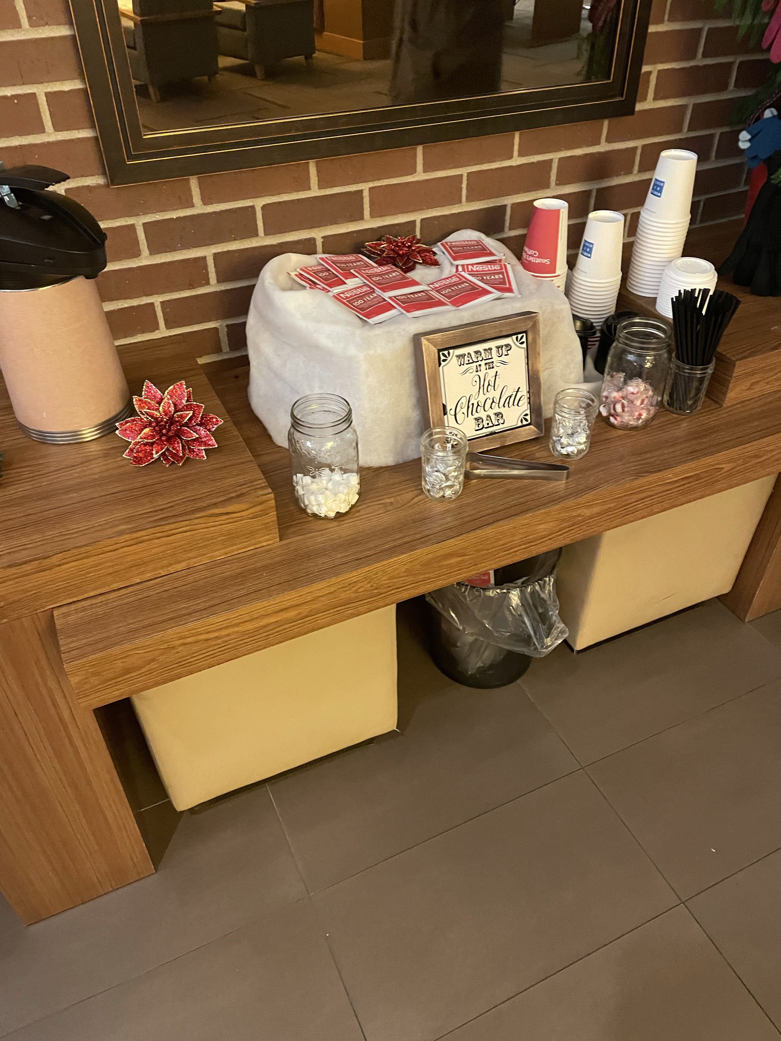 ɿüƵHyatt Place Champaign/Urbana߲˫