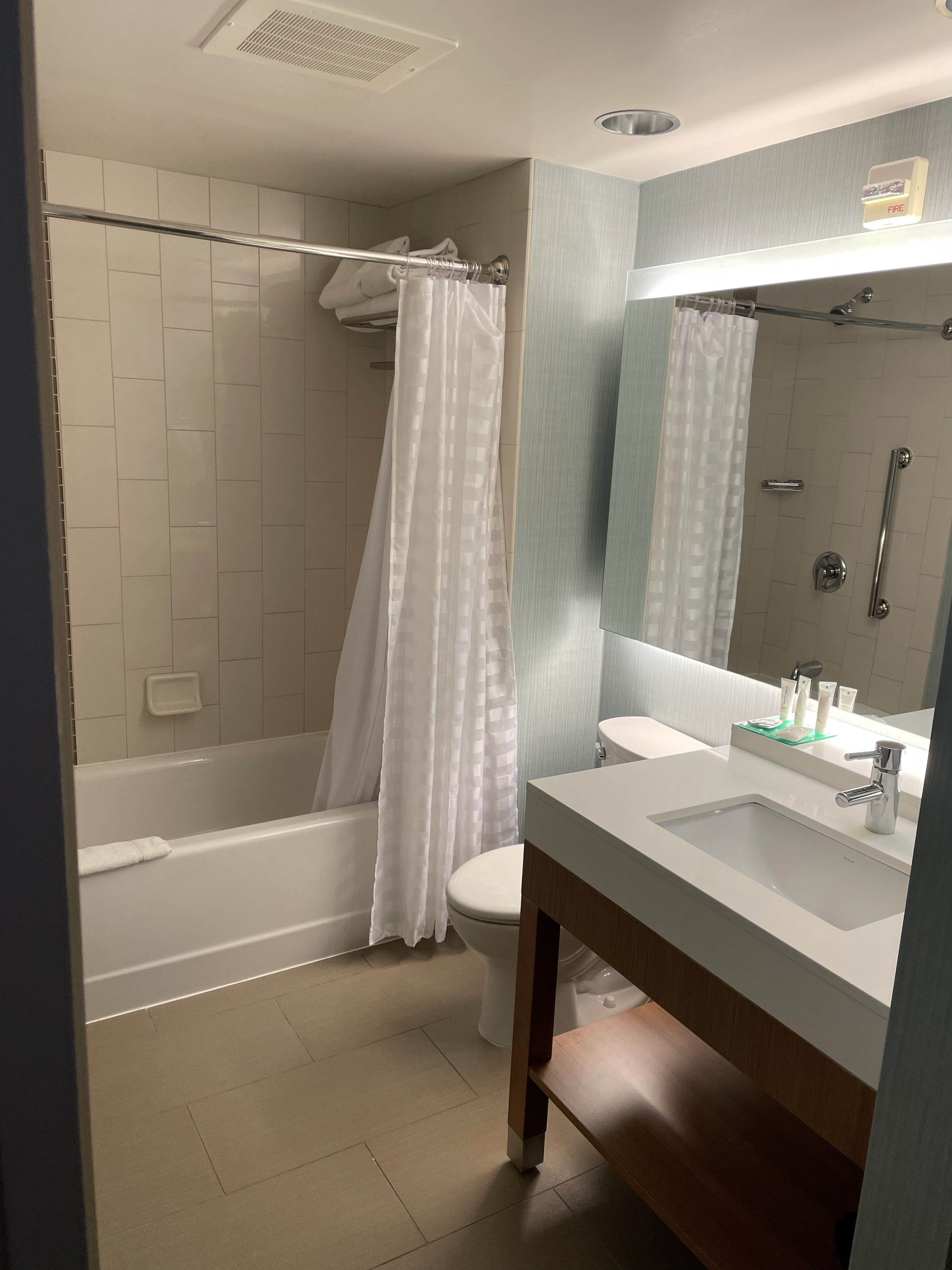 ɿüƵHyatt Place Champaign/Urbana߲˫