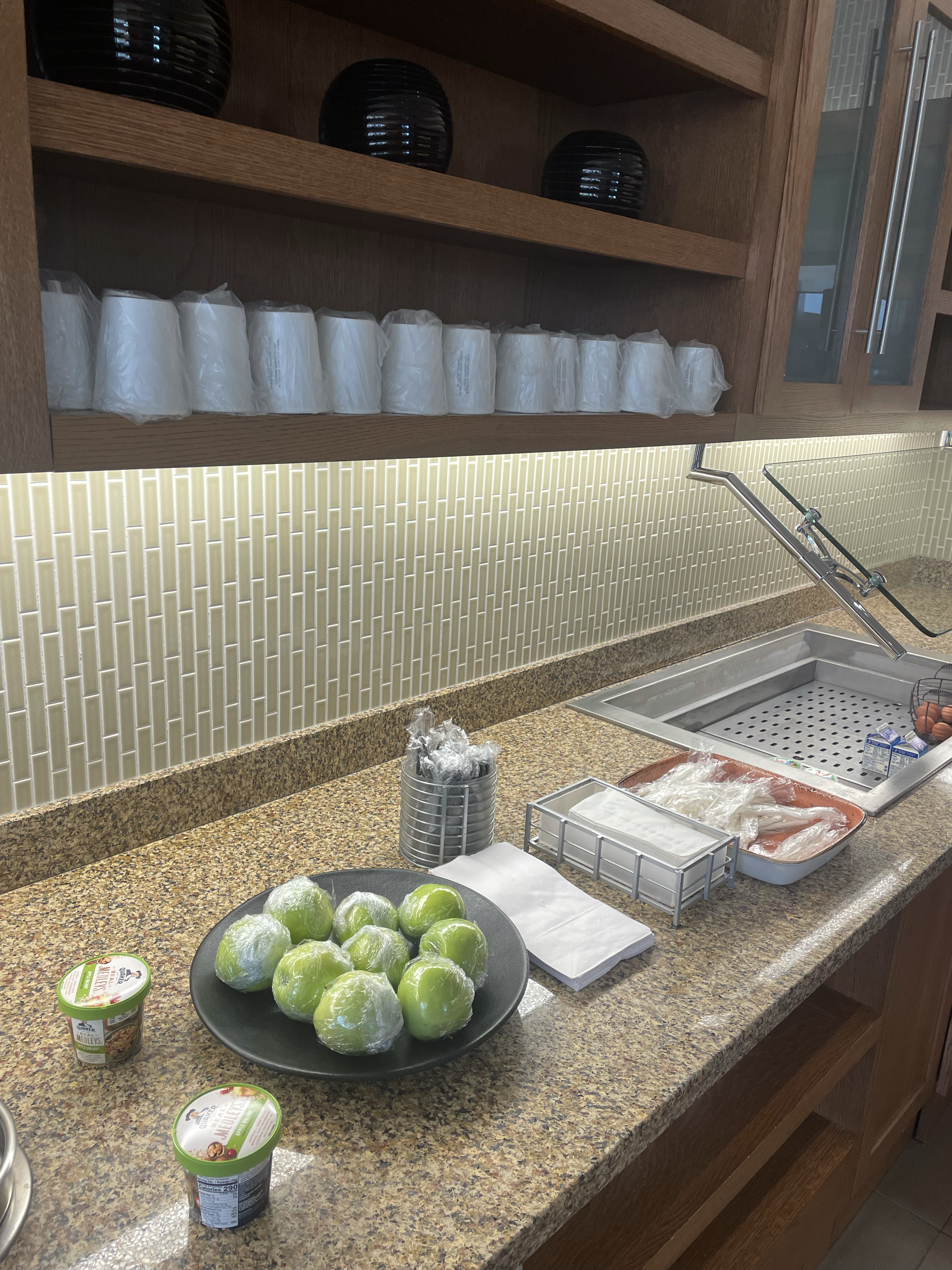 ɿüƵHyatt Place Champaign/Urbana߲˫