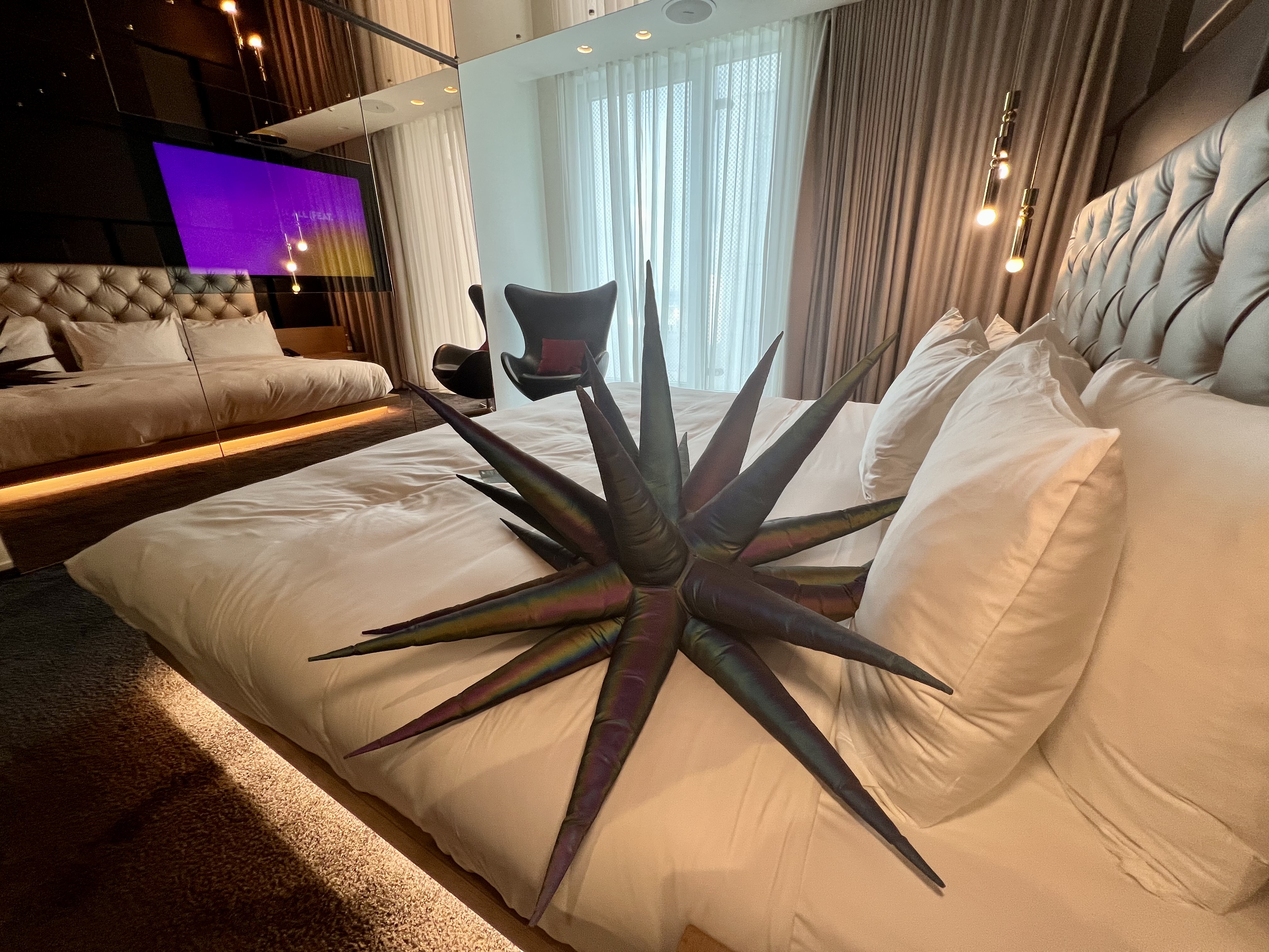  Wҫ Extreme WOW Suite, Penthouse, W London