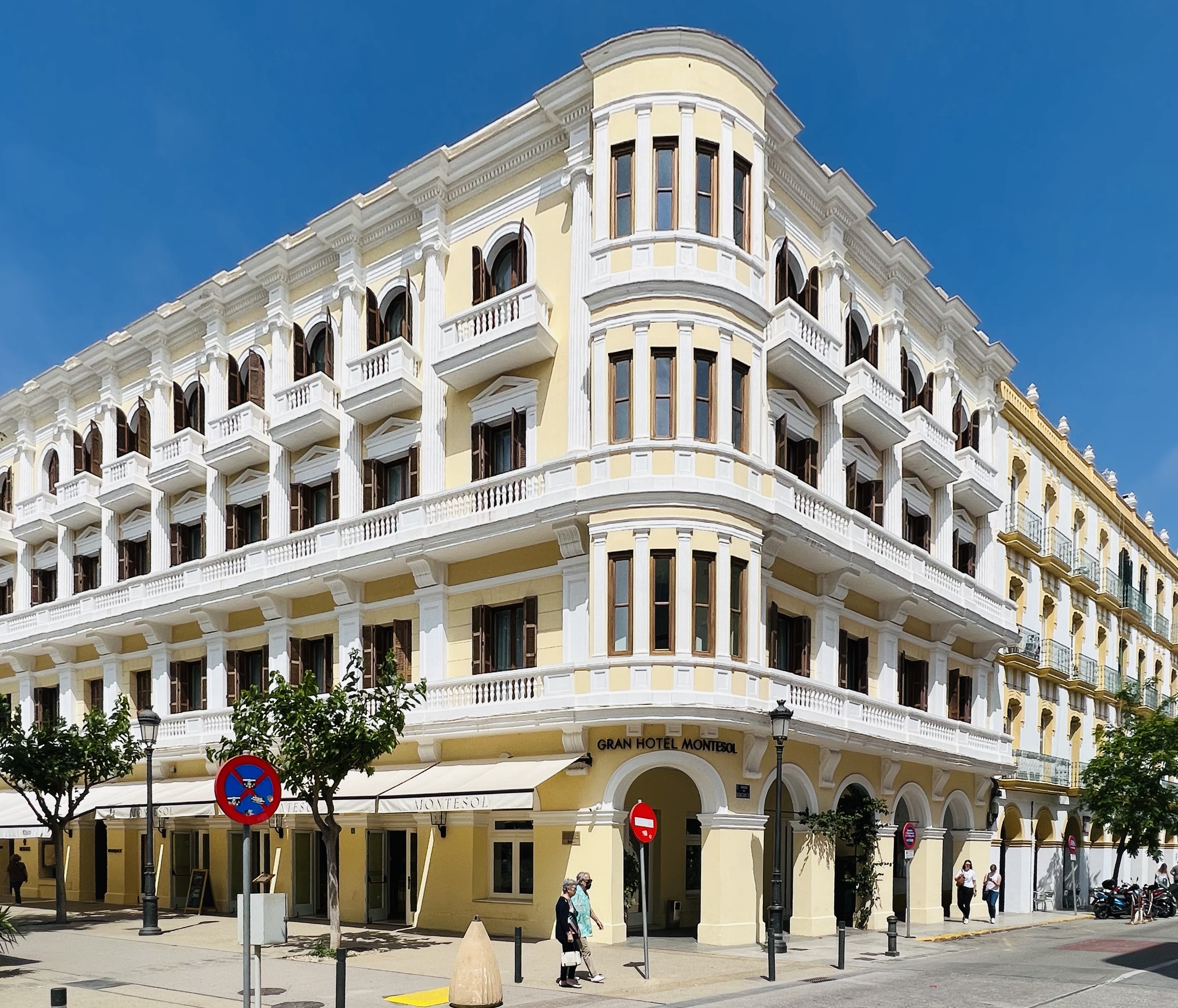 Wɫ֮Hotel Riomar IbizaƷ֮ѡƵ