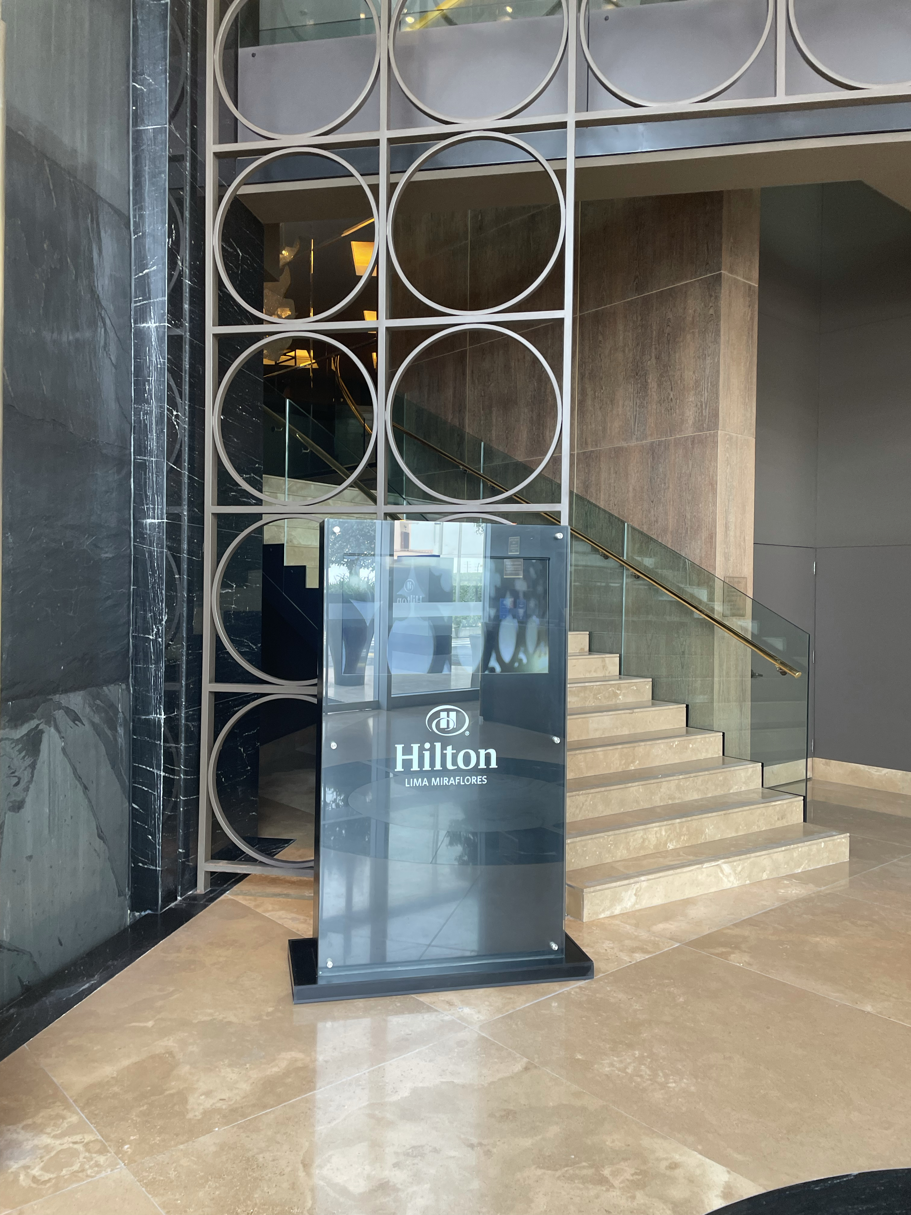 ϣپƵHilton Lima Mirafloresͳ׷