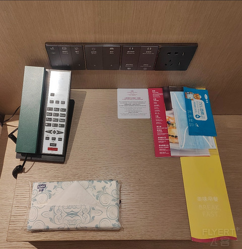 星沙新秀，松雅湖畔，新政下首次入住长沙世景广场皇冠假日酒店