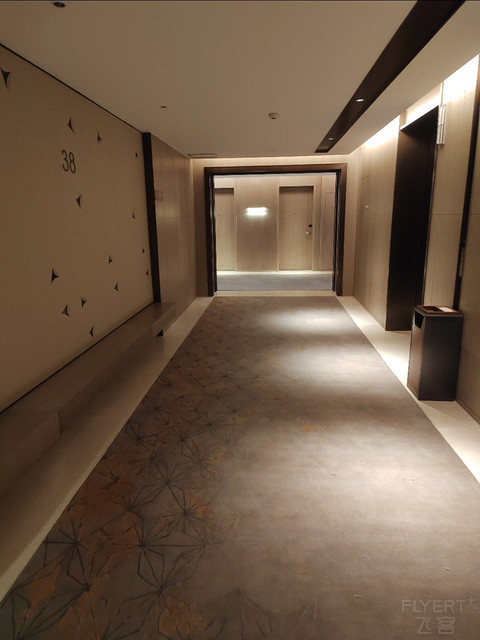 星沙新秀，松雅湖畔，新政下首次入住长沙世景广场皇冠假日酒店