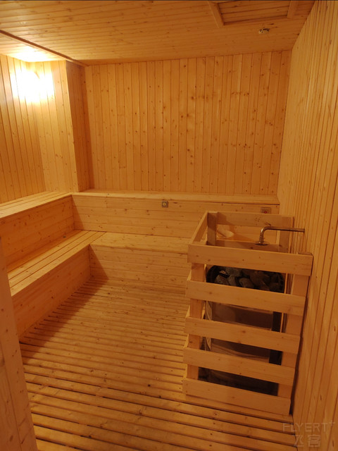 星沙新秀，松雅湖畔，新政下首次入住长沙世景广场皇冠假日酒店