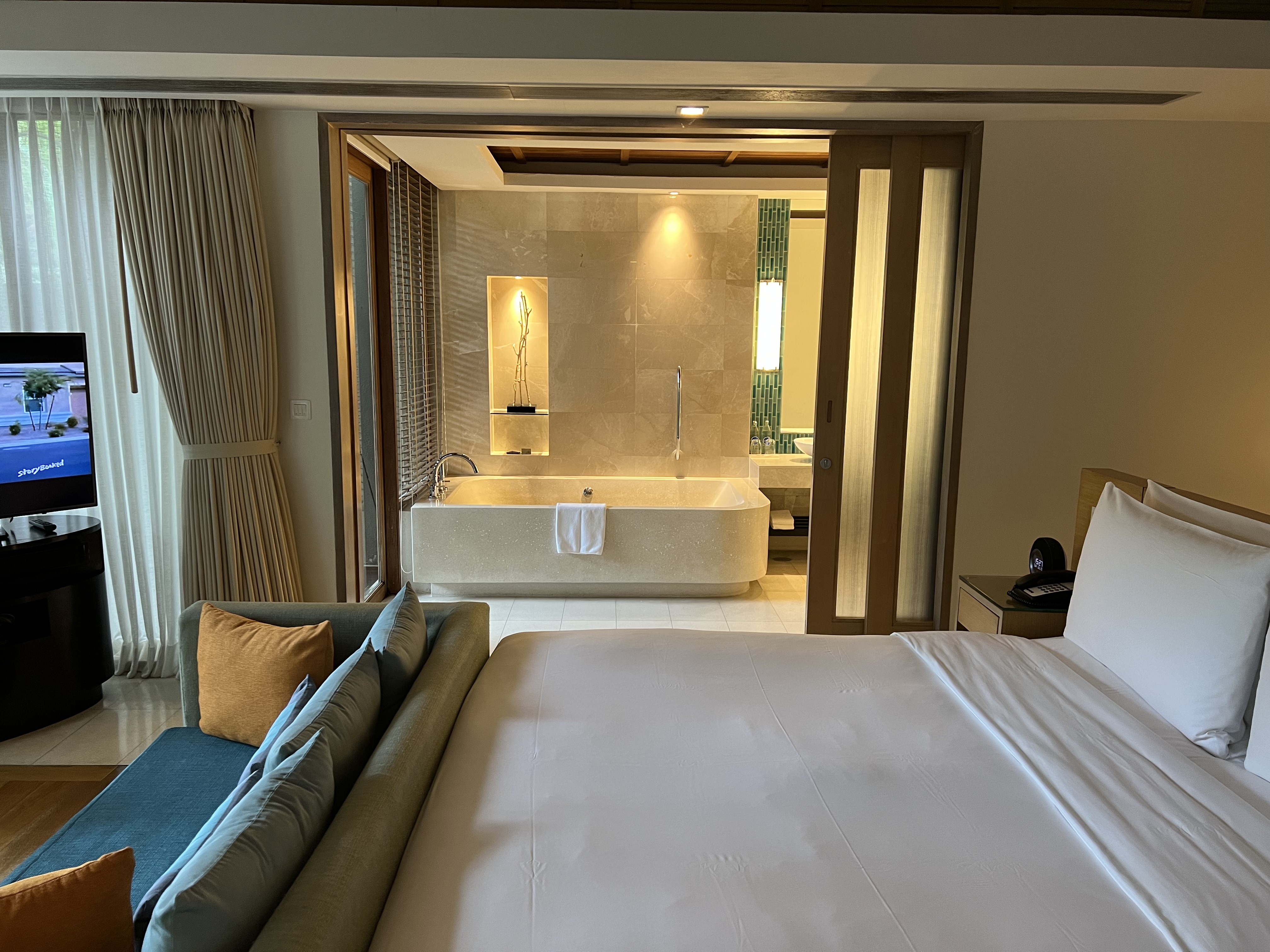 Renaissance Phuket Resort & Spa 1 Bedroom Villa | ռӾر