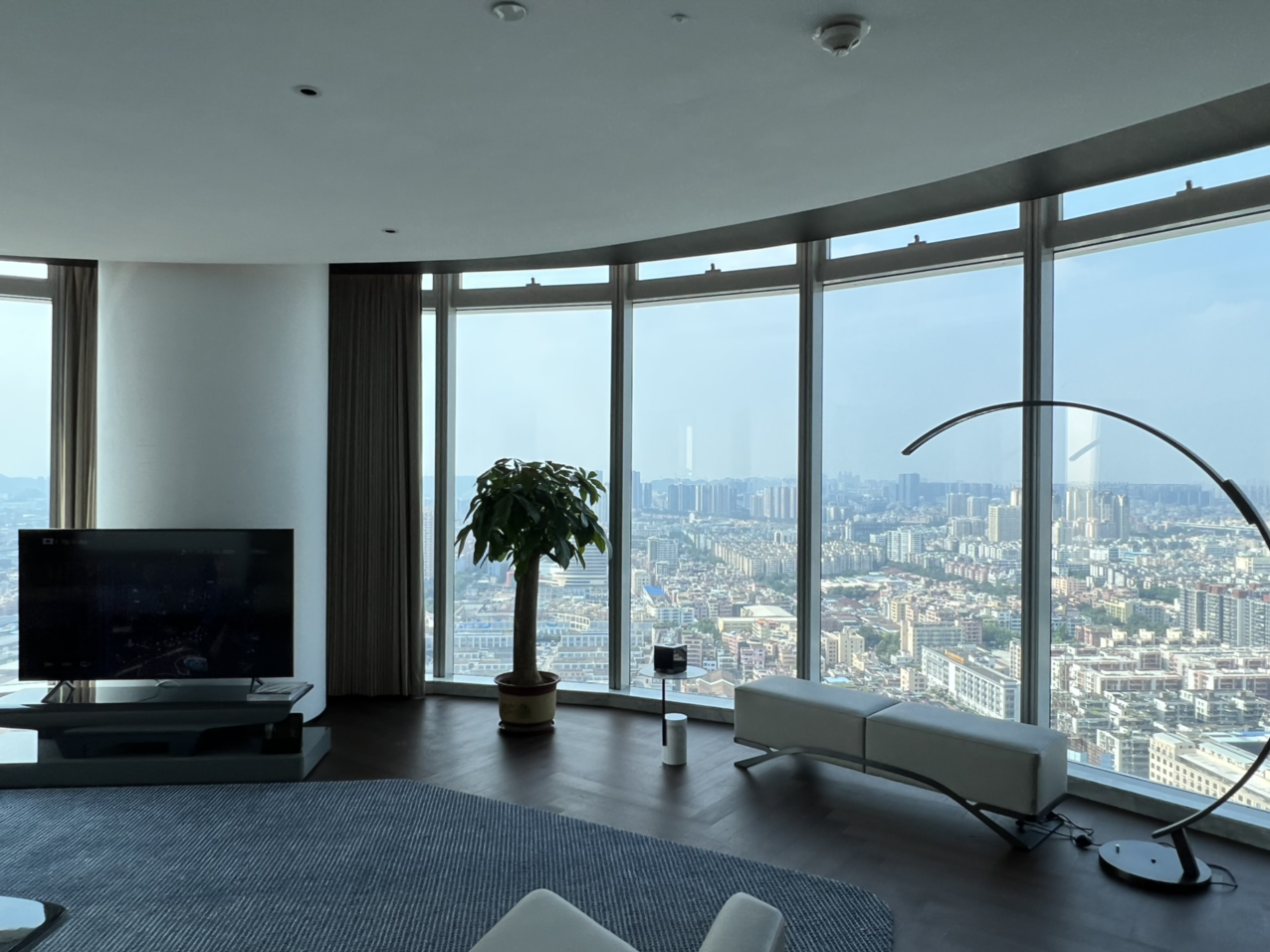 DT by Hilton Foshan NanhaiɽϺͻϣPresidential Suite ס