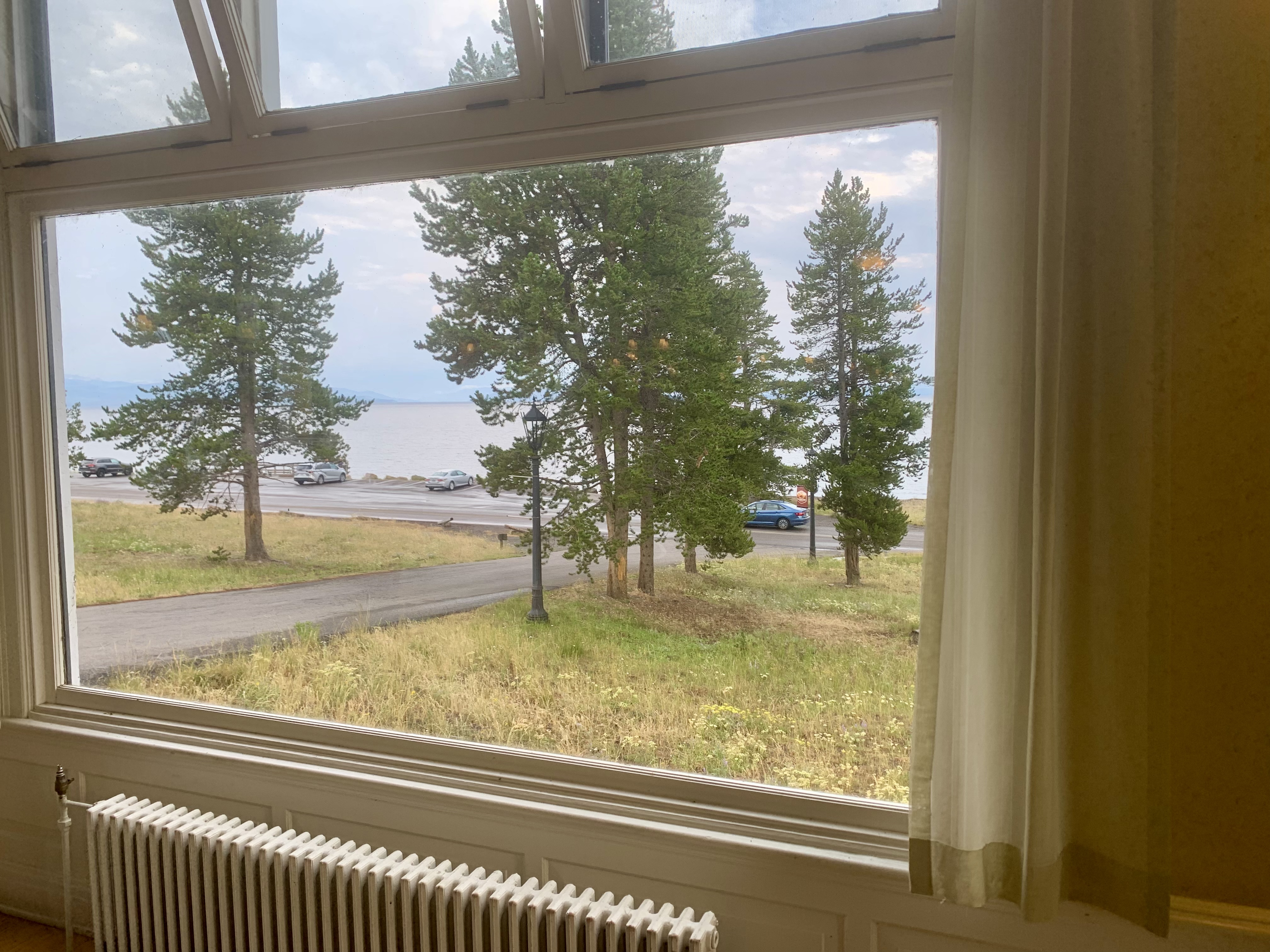 Lake Yellowstone Hotelʯҹ԰סѡLakeview 2 Queen׷һ