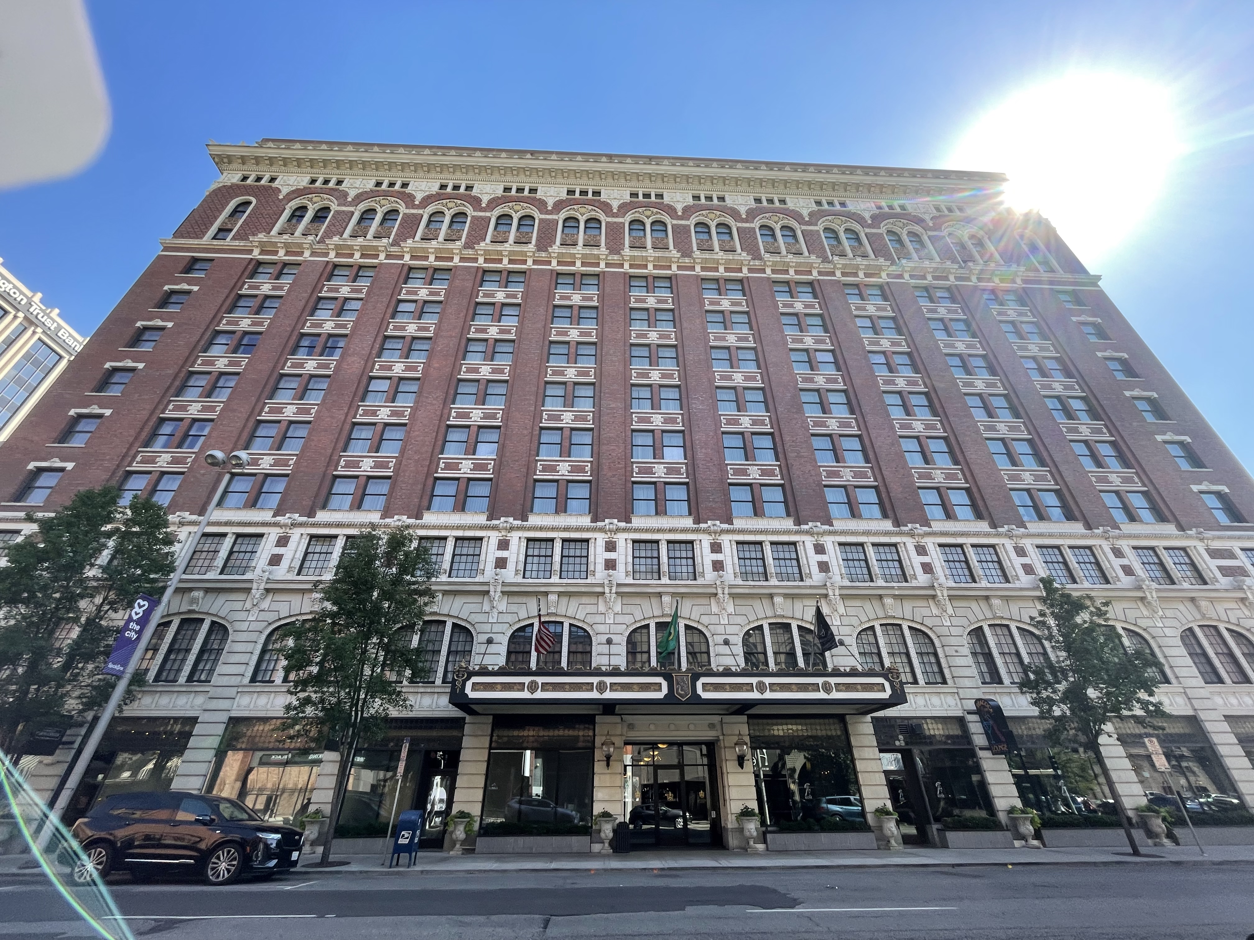 1914 The Historic Davenport (Spokane, WA);ѡ Penthouse Suite Report