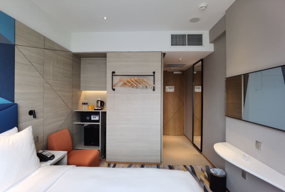 ¼ Serangoon Holiday Inn Express ʵѡ