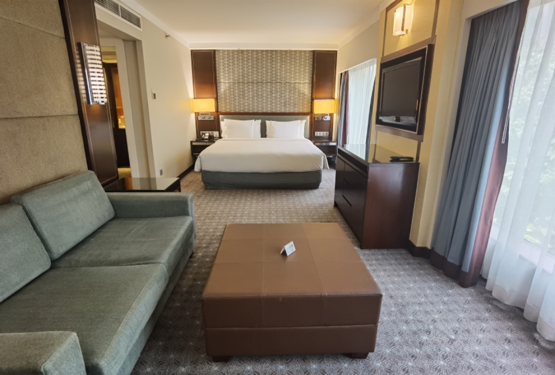 ¼ Orchard City Center Holiday Inn ڽ·ļ