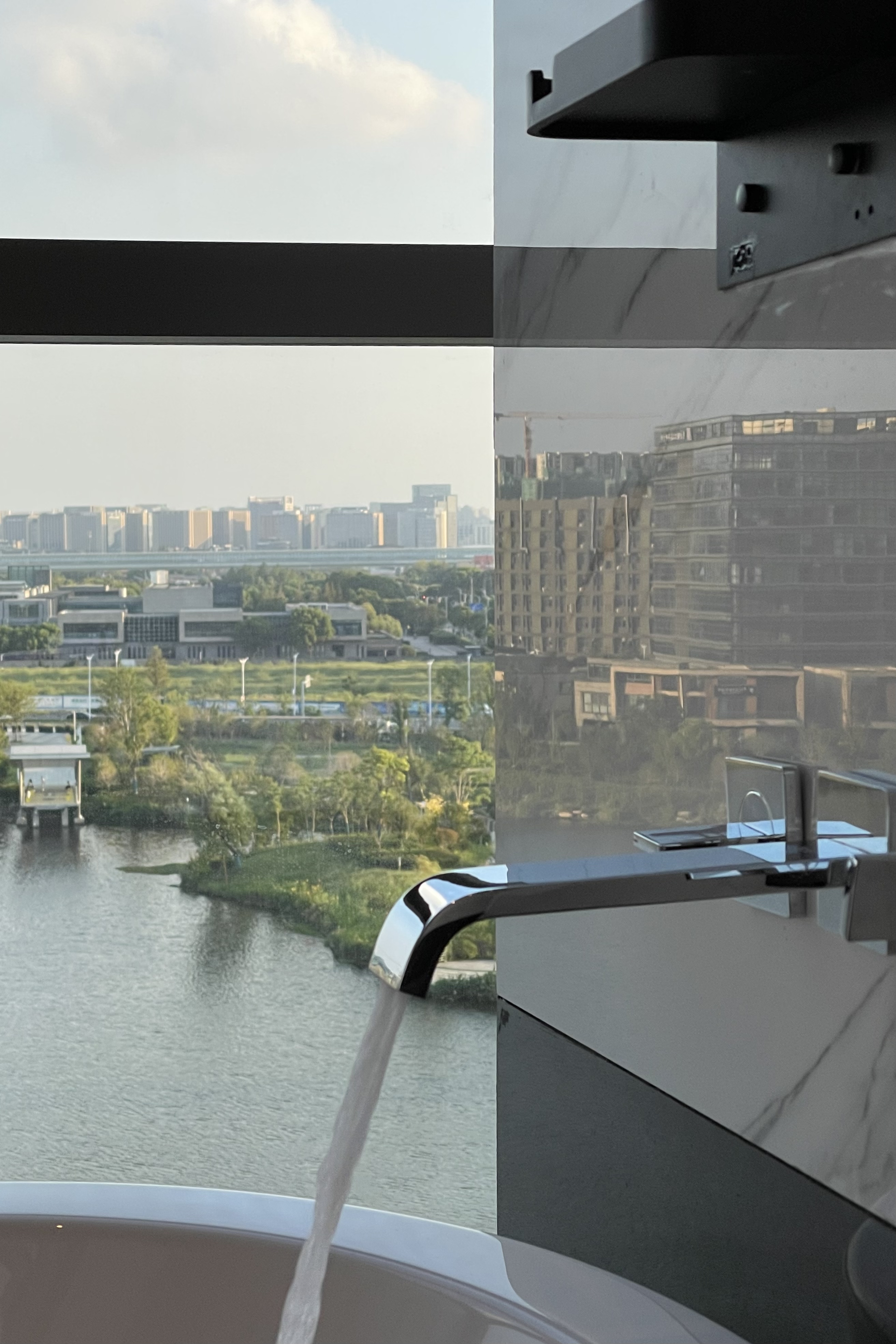 Hyatt Centric Lakeside Ningbo Ͽ