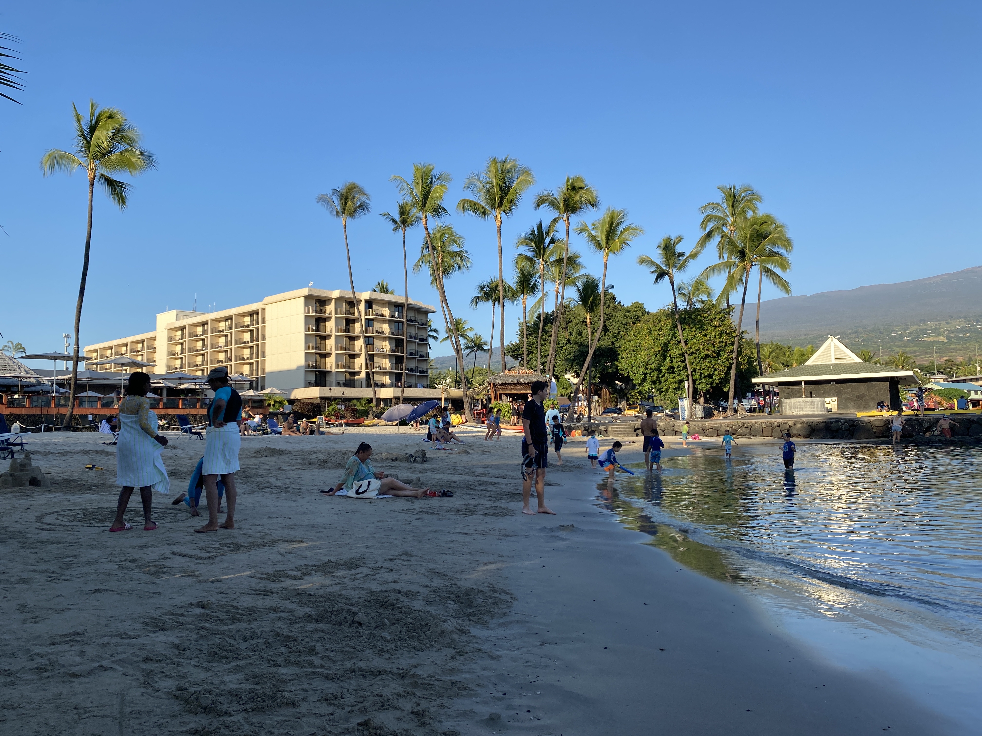 Courtyard by Marriott King Kamehameha's Kona Beach Hotel Ĵ󵺿ɺ̲