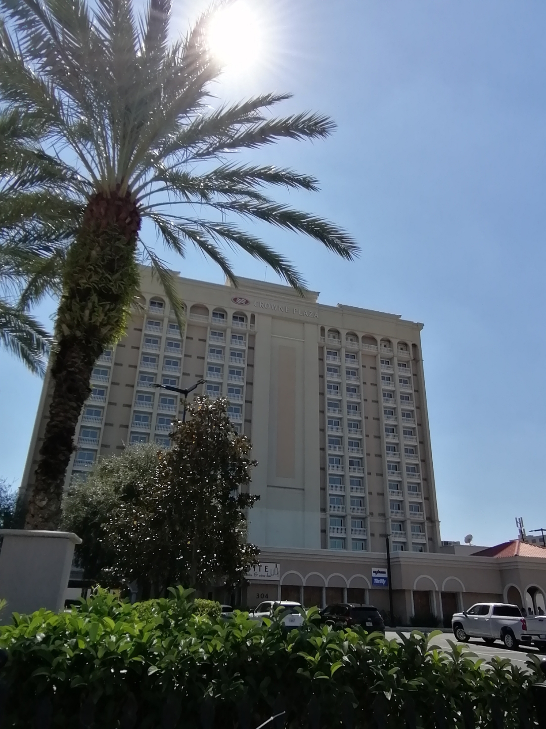 Orlando  Crowne plazaʹڼ