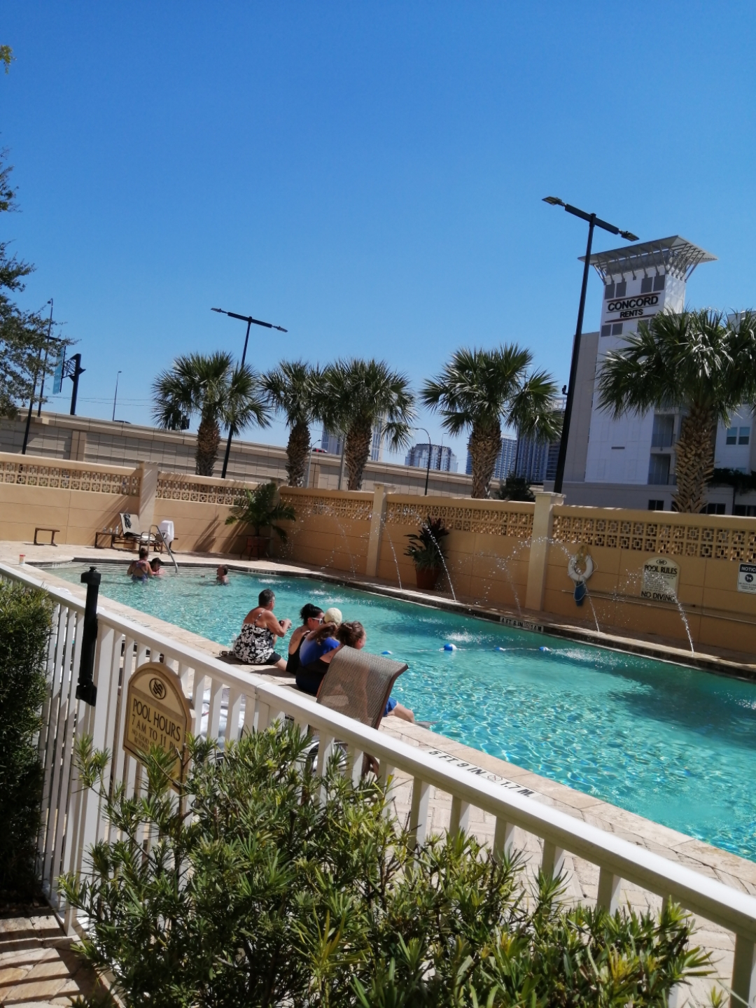 Orlando  Crowne plazaʹڼ