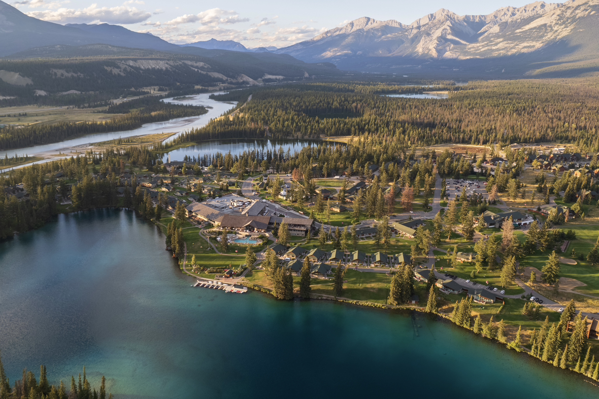 Jasper Park Lodge ҹǿպͼĲڶ