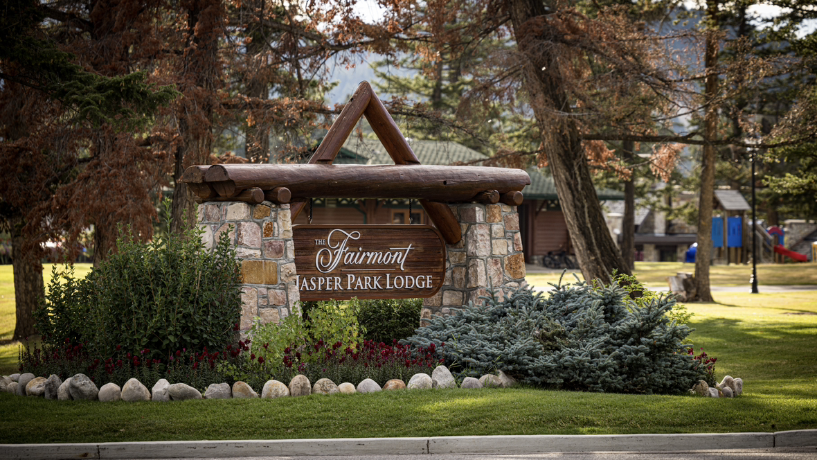Jasper Park Lodge ҹǿպͼĲڶ