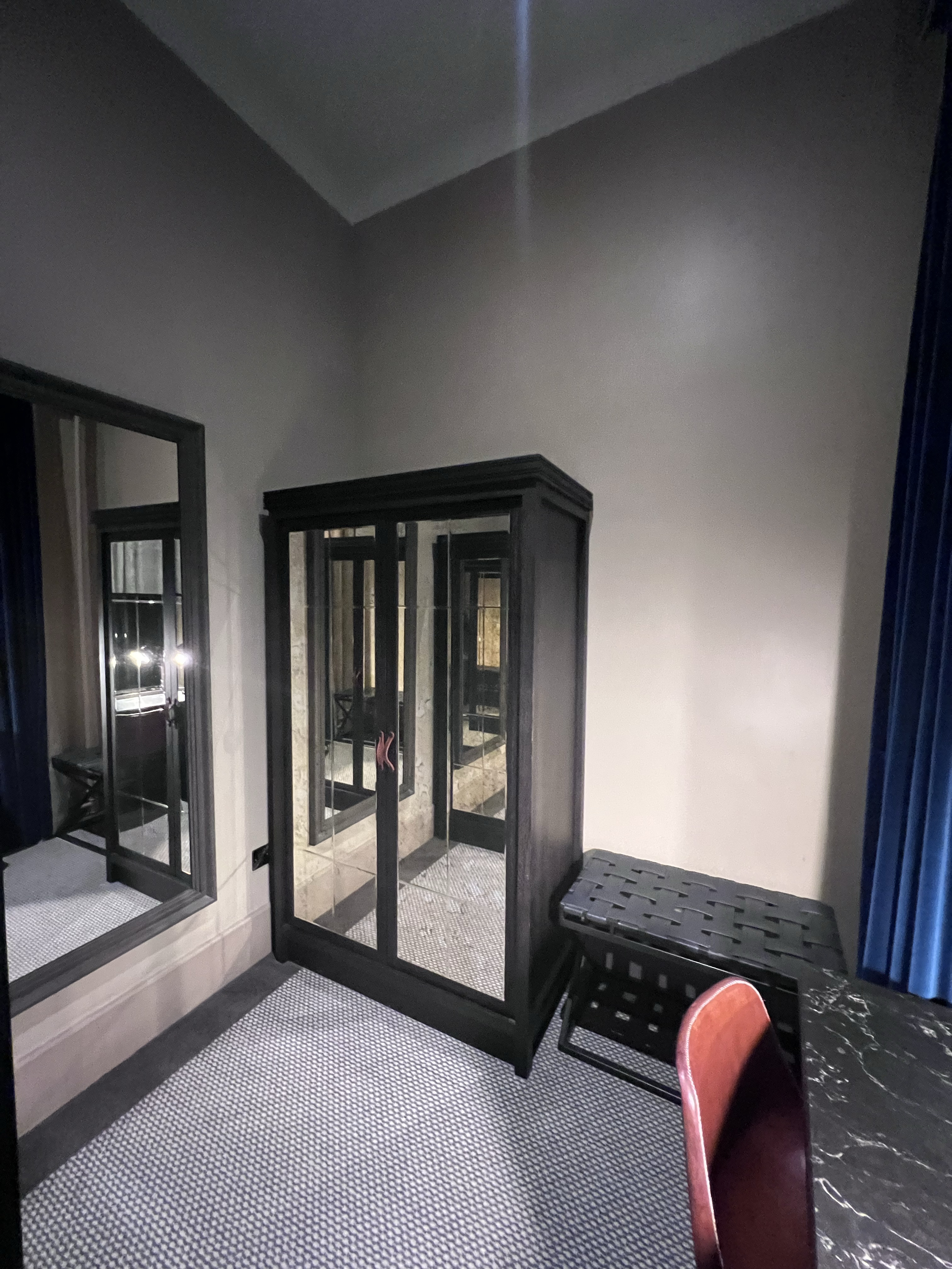 ׷Kimpton Charlotte Squareα