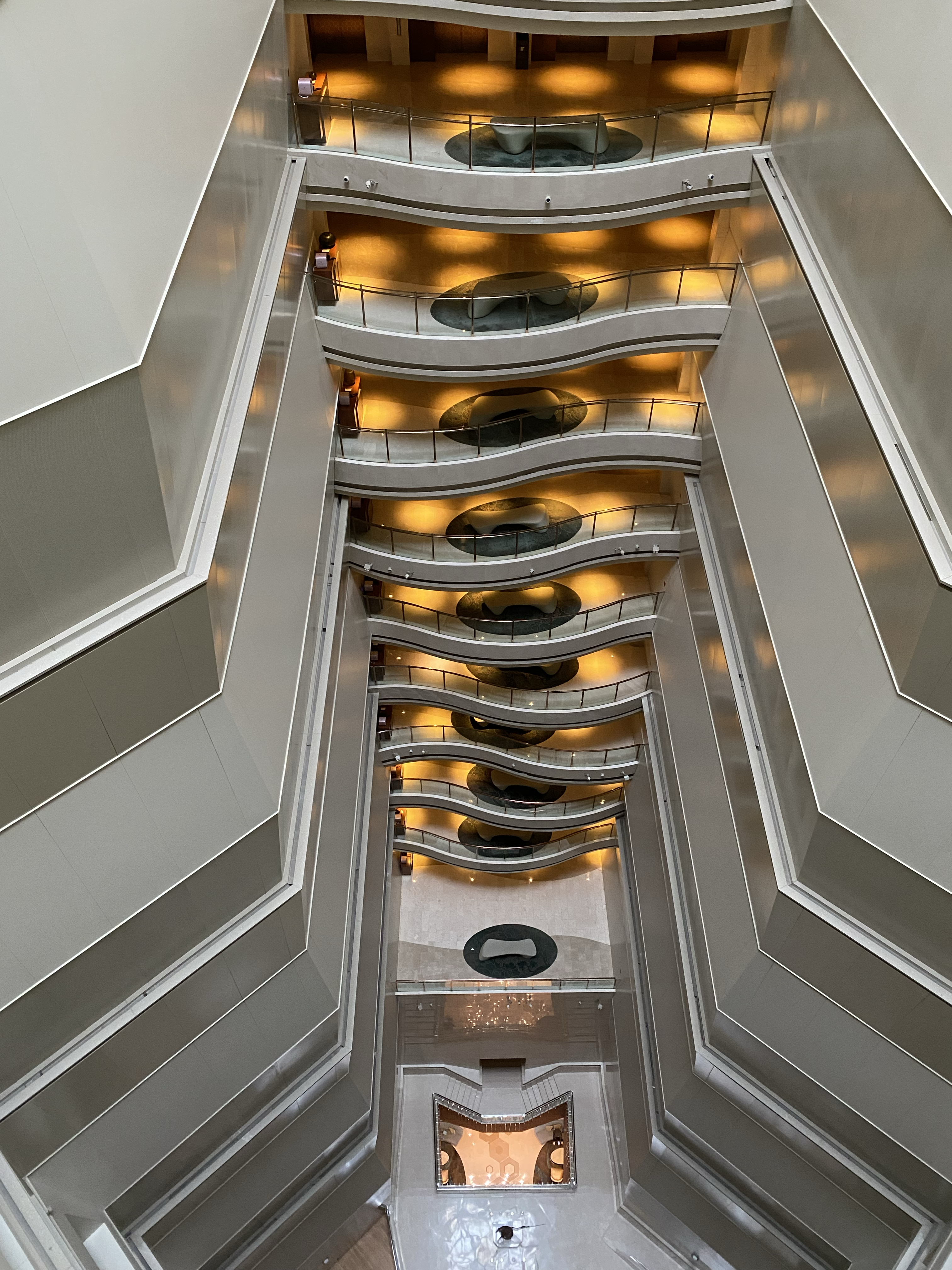 ԥ֣ķ˹صEpisode 2̵֣JWƵ JW Marriott׷Executive Suite