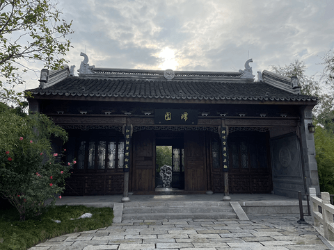 #金秋送里#盐渎之地，革命之城（二）硬件绝摆，软件拉垮的盐城大纵湖东晋水城开元度假酒店
