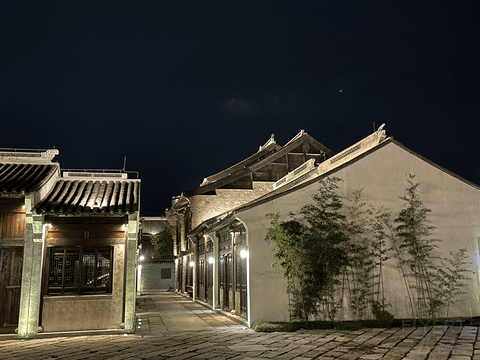 #金秋送里#盐渎之地，革命之城（二）硬件绝摆，软件拉垮的盐城大纵湖东晋水城开元度假酒店