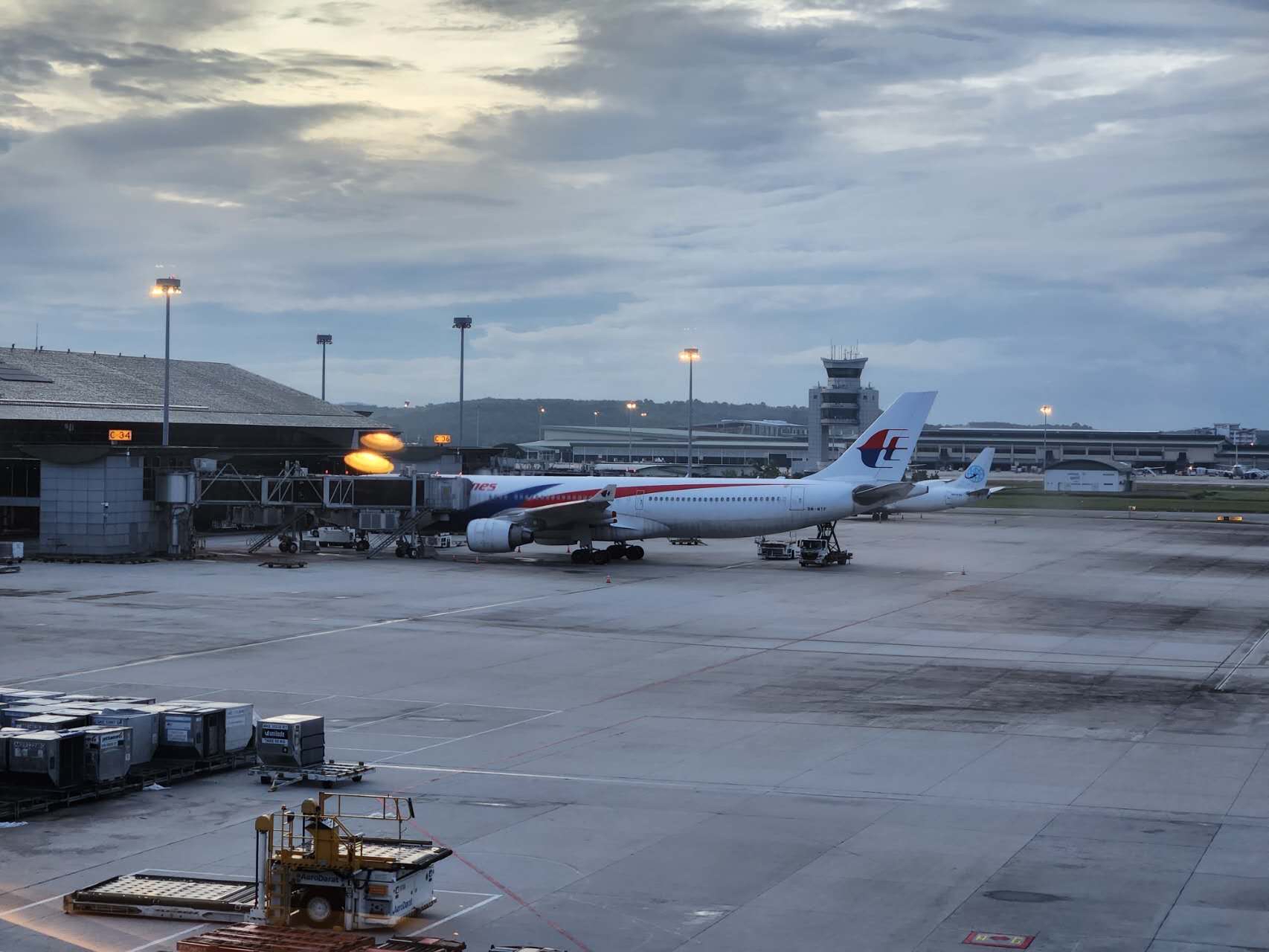 ³MH715KUL-DPS