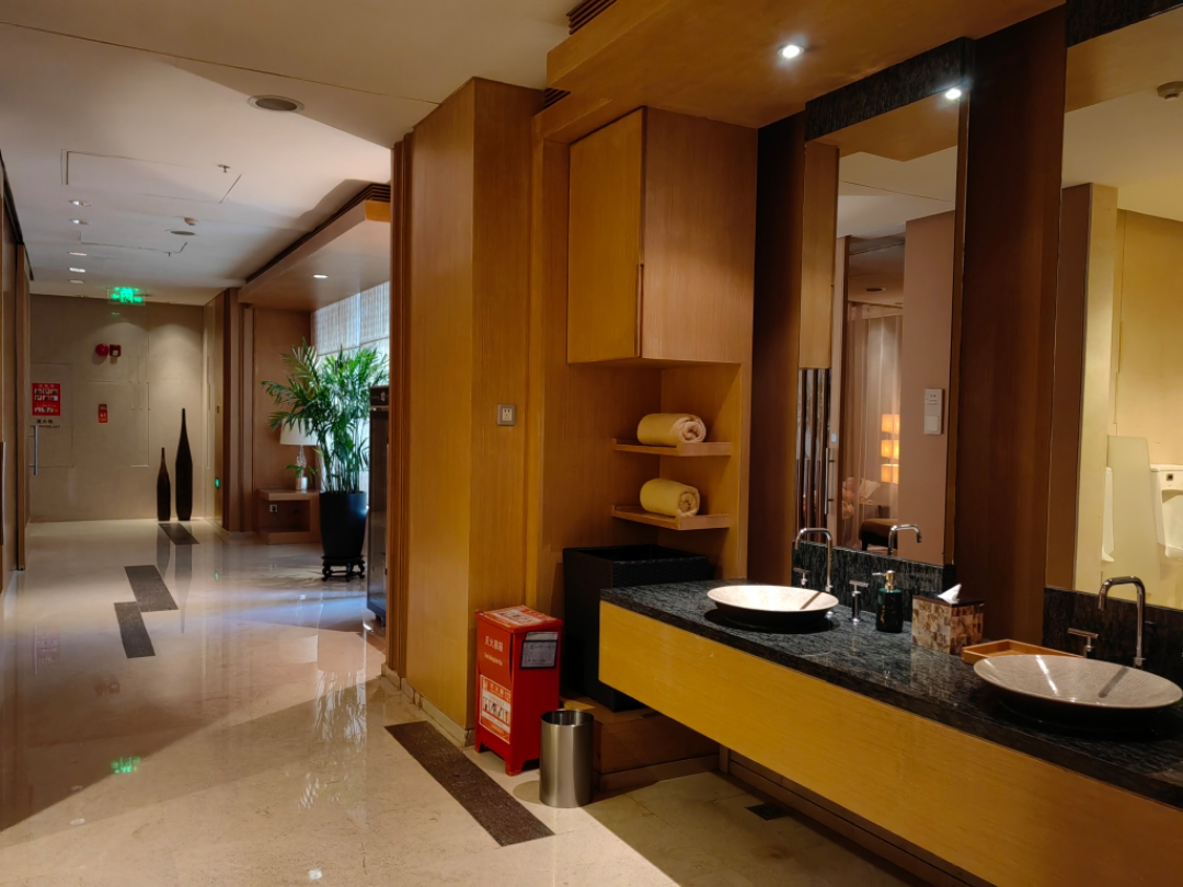 Ǻ˼پƵһ A glance at the Ritz Carlton ShenZhen